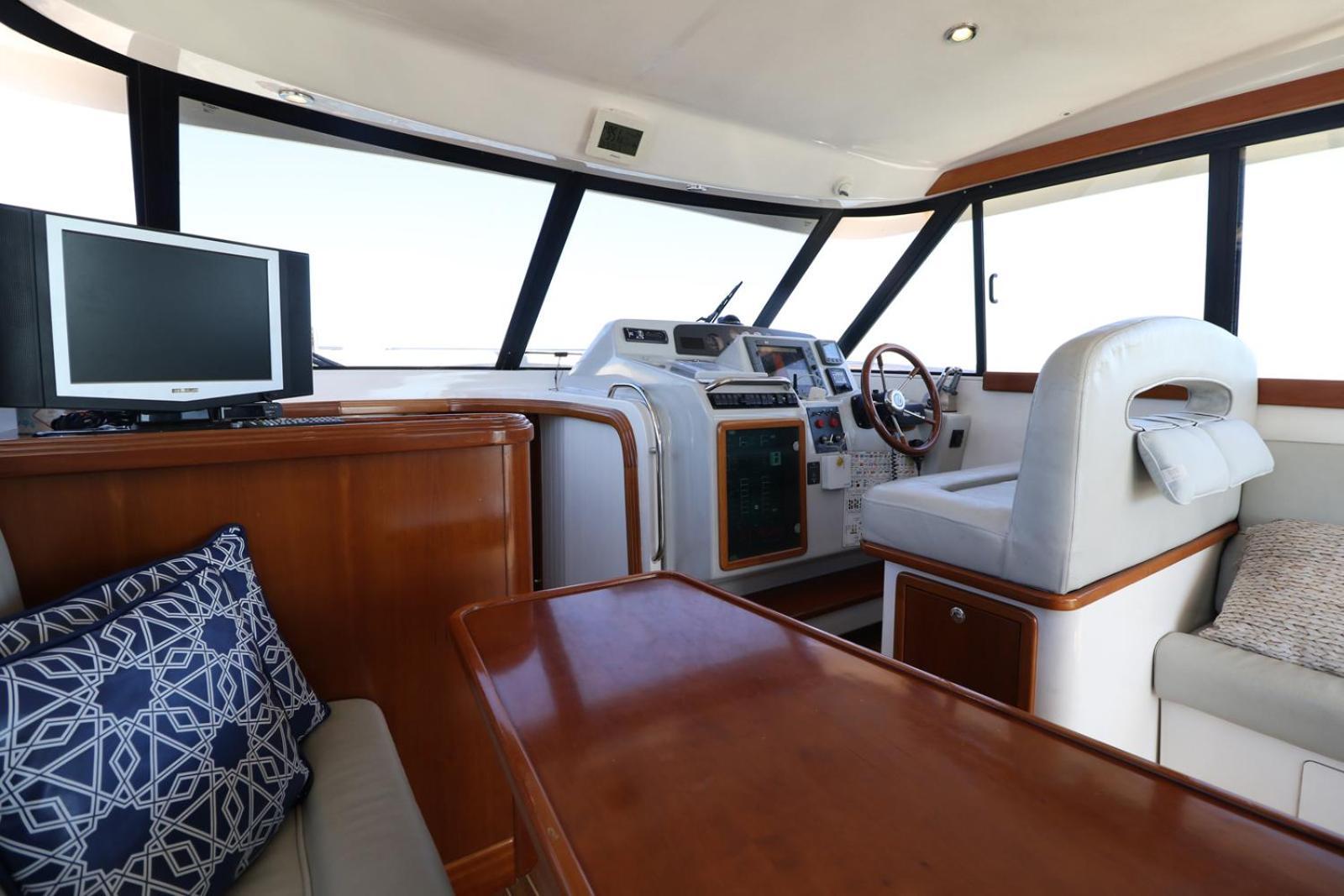 Private yacht all confort: we love our guests Lissabon Exterior foto